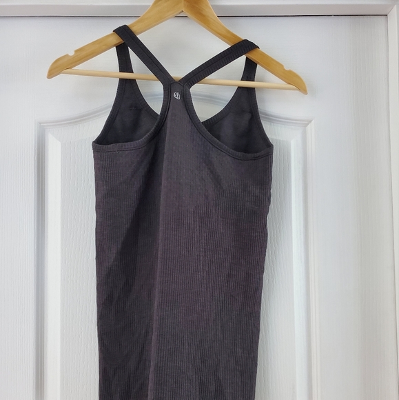 Lululemon tank top - Picture 3 of 6